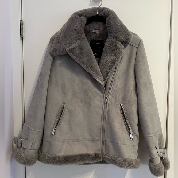 Hollister faux suede fur lined biker style jacket - size medium - Picture 5 of 6